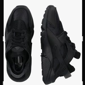 All black huaraches size 12, lightly worn